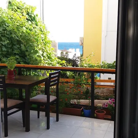 Anna Apartment