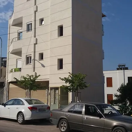 Anna Apartment *